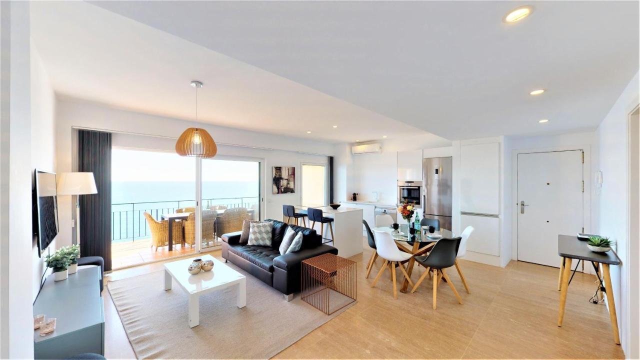 Olimpo - Fuengirola Beachfront Newly Renovated Apartment Kültér fotó