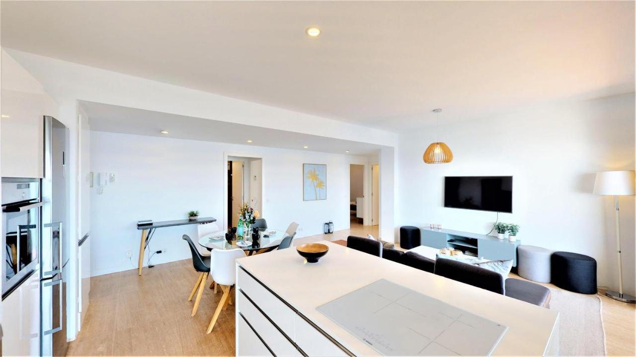 Olimpo - Fuengirola Beachfront Newly Renovated Apartment Kültér fotó